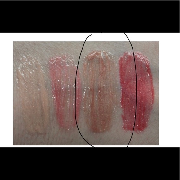 MAC ‘Moon Beach’ Sheen Supreme Gloss - RARE - Picture 5 of 5